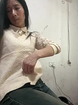 Snapshot of crhong666 chatting on 04-09-26, 12:45 crhong666 online show from 04-09-26, 12:45