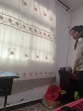 Snapshot of crhong666 chatting on 03-07-26, 01:12 crhong666 online show from 03-07-26, 01:12