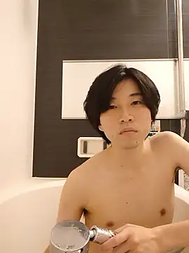 tanaka113 online show from 05-04-26, 01:58