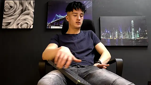 SirReed online show from 12-20-25, 09:56