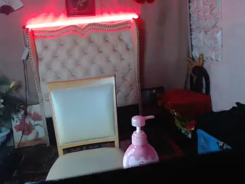 miss laila  online show from 10-01-25, 10:09