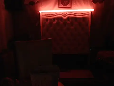 miss laila  online show from 09-23-25, 10:33