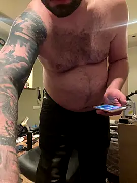 Snapshot of JeffryBoy36 chatting on 10-17-25, 01:31 JeffryBoy36 online show from 10-17-25, 01:31