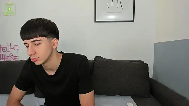 Snapshot of Quentin_Blake chatting on 09-09-25, 05:28 Quentin Blake online show from 09-09-25, 05:28