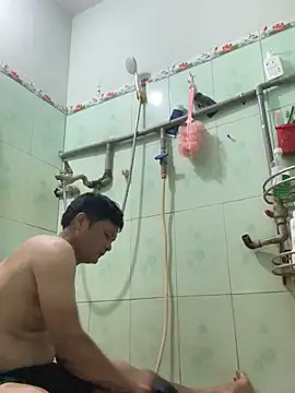 hotboy2x online show from 03-21-26, 11:14