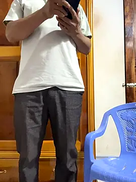 hotboy2x online show from 10-29-25, 01:04