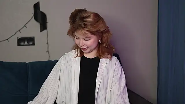 Stella Vanila online show from 01-17-26, 11:08