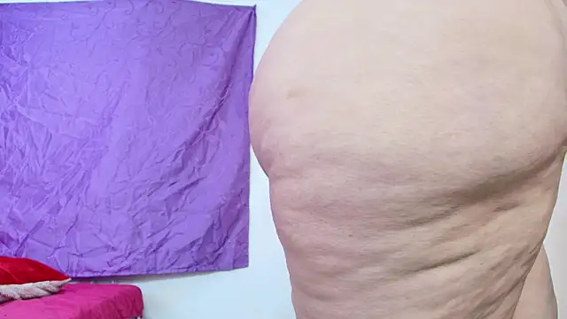 Snapshot of dominant_hipss chatting on 03-11-25, 04:40 dominant hipss online show from 03-11-25, 04:40