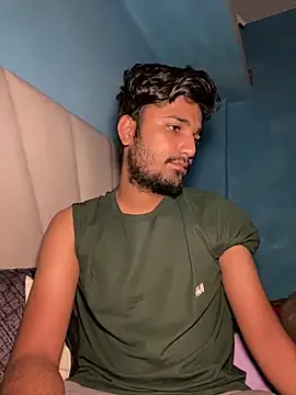 Snapshot of the_Shinchan@xh chatting on 12-21-25, 10:10 the Shinchanxh online show from 12-21-25, 10:10