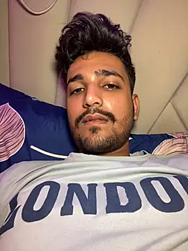 Snapshot of the_Shinchan@xh chatting on 09-25-25, 01:55 the Shinchanxh online show from 09-25-25, 01:55