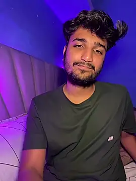 Snapshot of the_Shinchan@xh chatting on 12-16-25, 05:28 the Shinchanxh online show from 12-16-25, 05:28