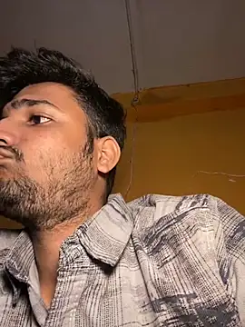 Snapshot of the_Shinchan@xh chatting on 11-25-25, 07:47 the Shinchanxh online show from 11-25-25, 07:47