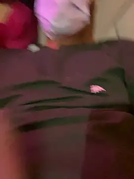 Snapshot of the_Shinchan@xh chatting on 09-19-25, 06:34 the Shinchanxh online show from 09-19-25, 06:34