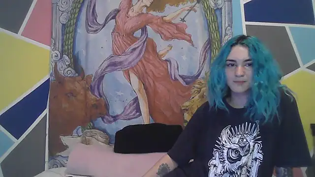 Snapshot of peetitefairy chatting on 10-24-25, 03:49 peetitefairy online show from 10-24-25, 03:49