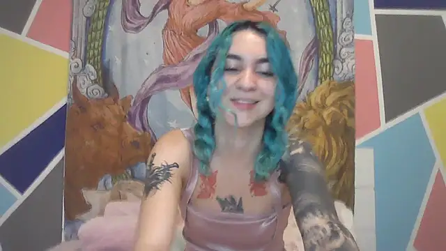 peetitefairy online show from 10-30-25, 03:49