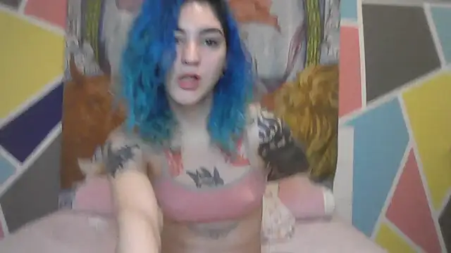 peetitefairy online show from 11-12-25, 05:44