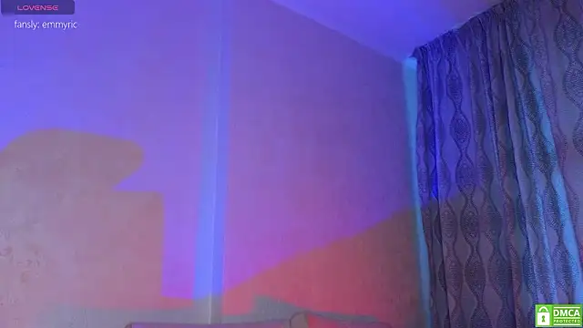 KittenFang online show from 03-27-26, 11:33