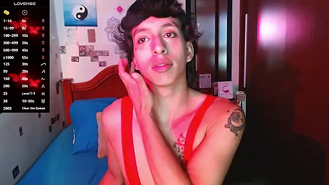 DannyPhantom555 online show from 11-19-25, 06:52