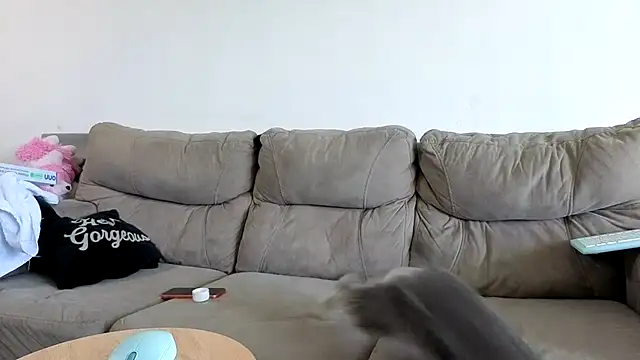 LuckyKhloe online show from 10-01-25, 04:33