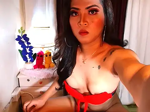 Gwensweetcum online show from 05-08-26, 01:42