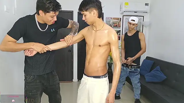 Playhardsex  online show from 04-22-26, 11:11