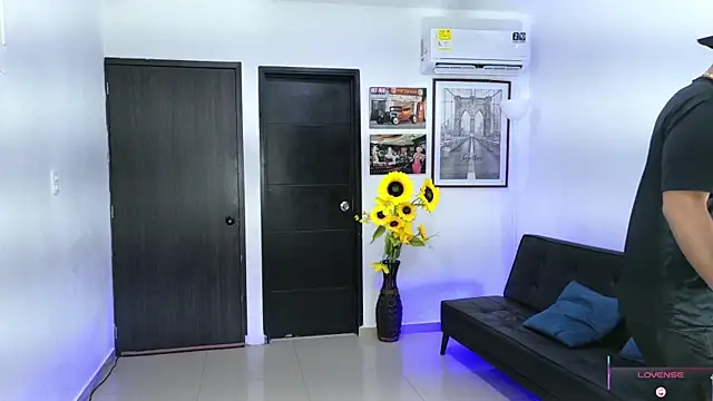 Playhardsex  online show from 04-13-26, 11:20