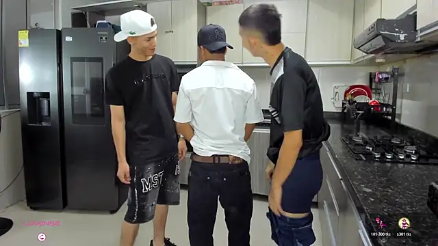 Playhardsex  online show from 10-22-25, 11:14