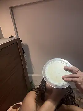 hannachris- online show from 02-25-26, 11:04