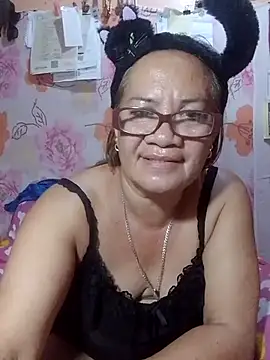 Snapshot of vickyhot1966 chatting on 07-07-26, 08:12 vickyhot1966 online show from 07-07-26, 08:12