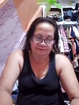 Snapshot of vickyhot1966 chatting on 05-20-26, 11:18 vickyhot1966 online show from 05-20-26, 11:18