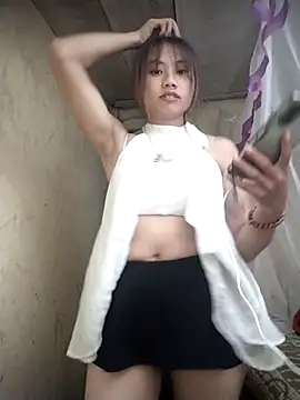 Dung-Thao19 online show from 10-24-25, 12:26