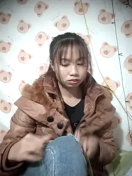 Dung-Thao19 online show from 12-17-25, 01:54