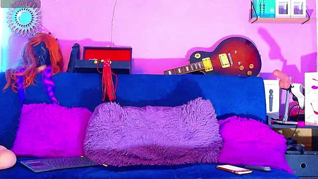 CristalRose online show from 11-26-25, 12:10