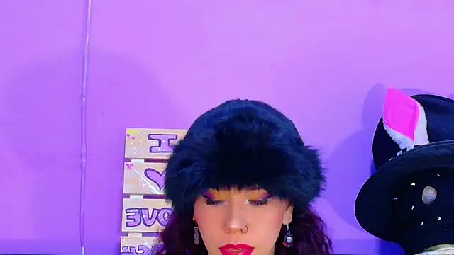 CristalRose online show from 04-30-26, 08:57