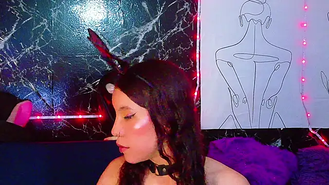 CristalRose online show from 05-28-26, 07:53