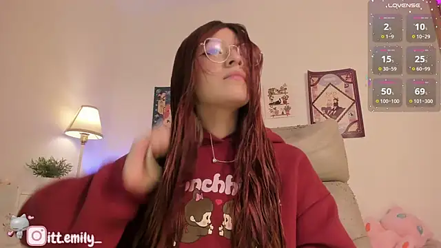 Snapshot of emily_uwu0 chatting on 02-28-26, 03:06 emily uwu0 online show from 02-28-26, 03:06