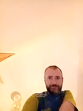 Big Bi Cub online show from 10-17-25, 06:17