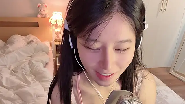 xixi gougou online show from 11-04-25, 02:04