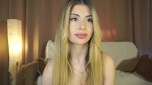 Snapshot of GeorginaHarn chatting on 07-01-26, 08:03 GeorginaHarn online show from 07-01-26, 08:03