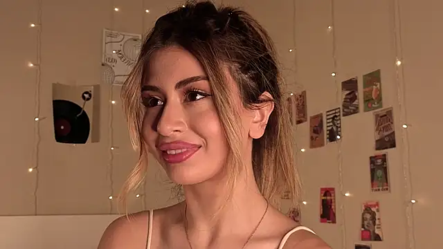 GeorginaHarn online show from 10-10-25, 08:15