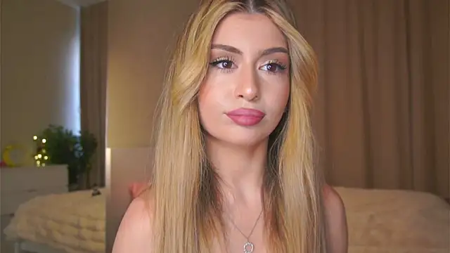 GeorginaHarn online show from 04-05-26, 08:10