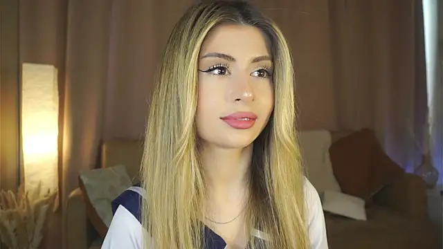 Snapshot of GeorginaHarn chatting on 06-04-26, 09:03 GeorginaHarn online show from 06-04-26, 09:03