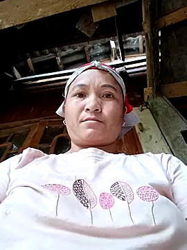 Love-Mama33 online show from 11-17-25, 04:05