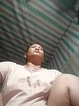 Love-Mama33 online show from 10-27-25, 11:05