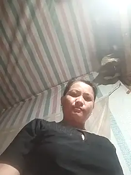 Love-Mama33 online show from 10-30-25, 10:50