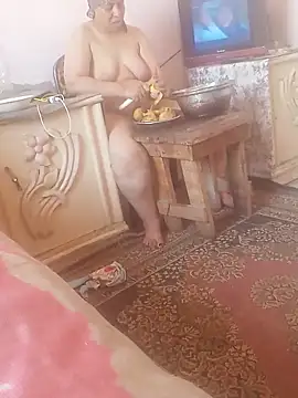 lSOSO-Whore-Egypt online show from 05-17-26, 11:10