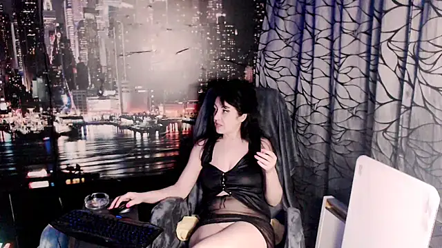 AMOURSWEET2025 online show from 02-05-26, 05:09