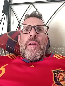 gigolobcn online show from 06-15-26, 01:55