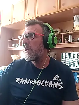 gigolobcn online show from 06-20-26, 10:20