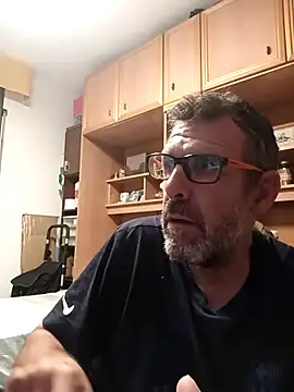 gigolobcn online show from 05-17-26, 01:16